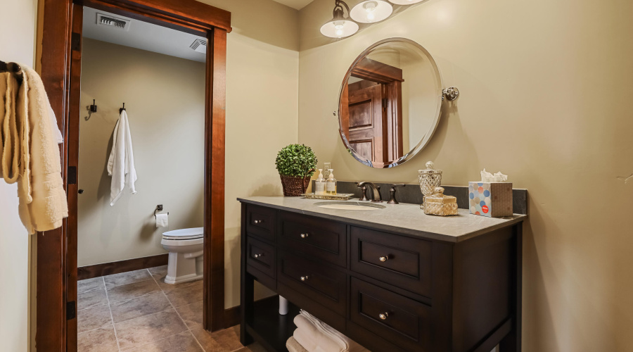 Upper Level Bathroom