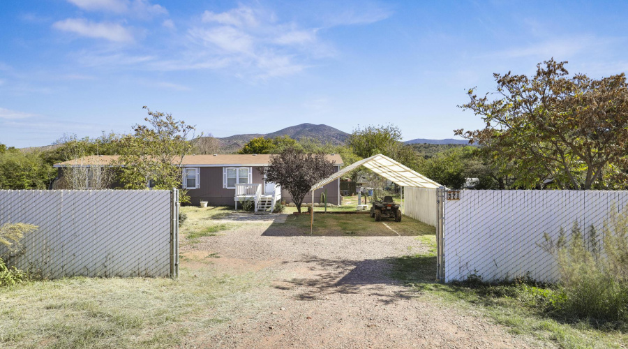 571 S Tonto Creek
