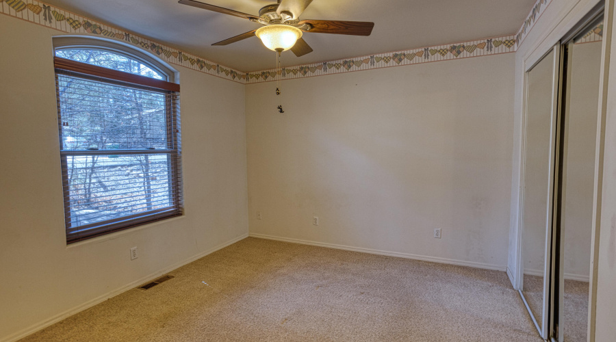 PAX_9717_AuroraHDR2019-edit