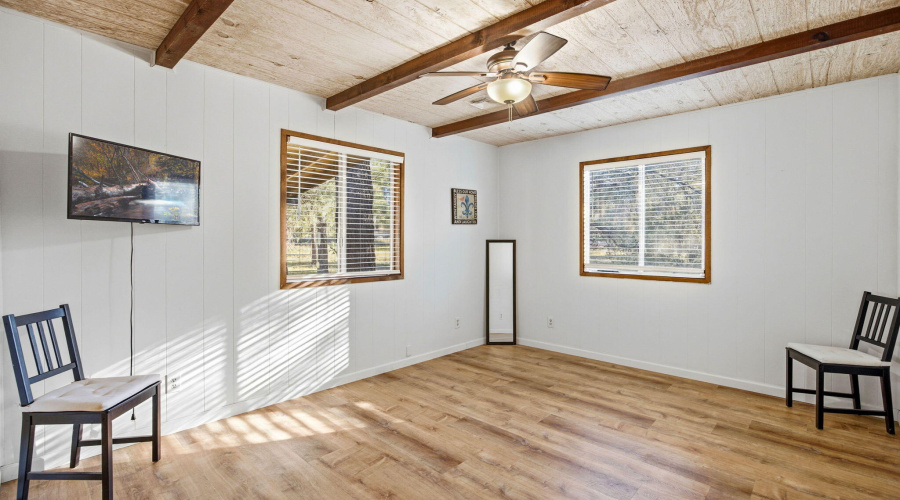 Guest Bedroom Upstairs