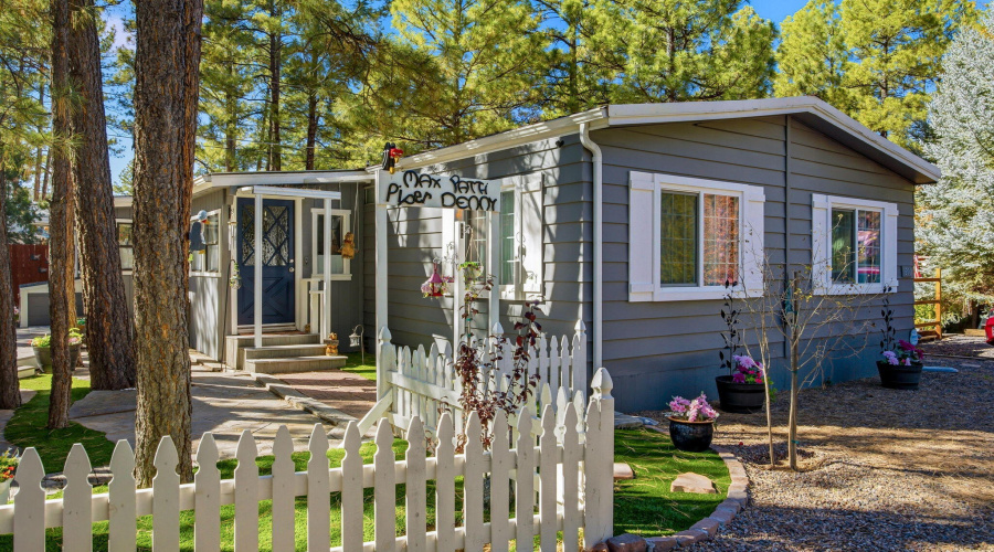 1200N45thDr-ShowLow-AZ-1