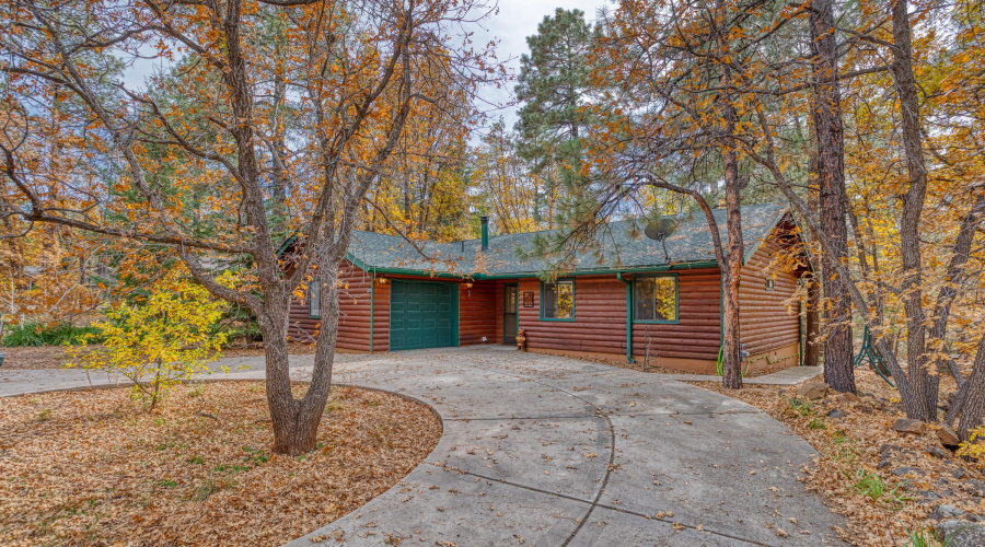 PAX_9274_AuroraHDR2019-edit