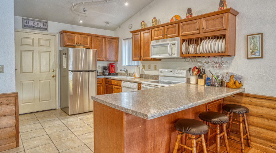 PAX_9256_AuroraHDR2019-edit