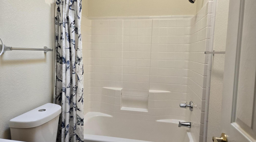 2770 guest bath