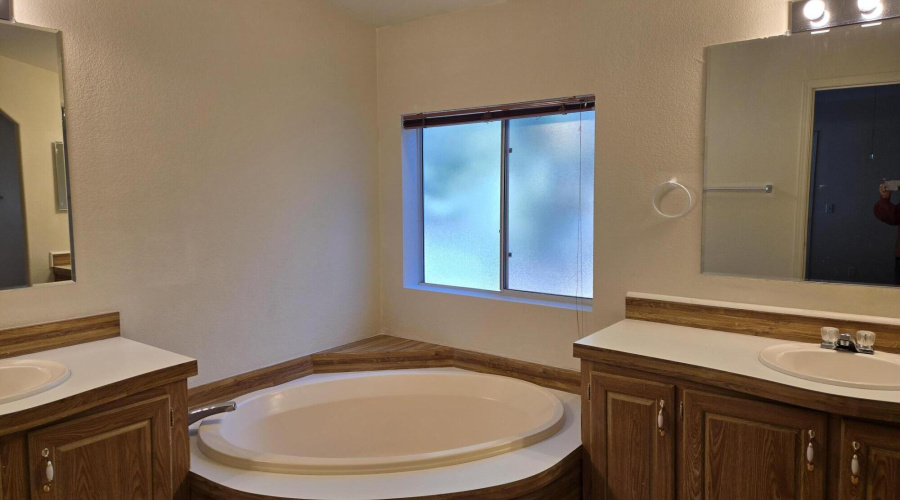 2770 master tub