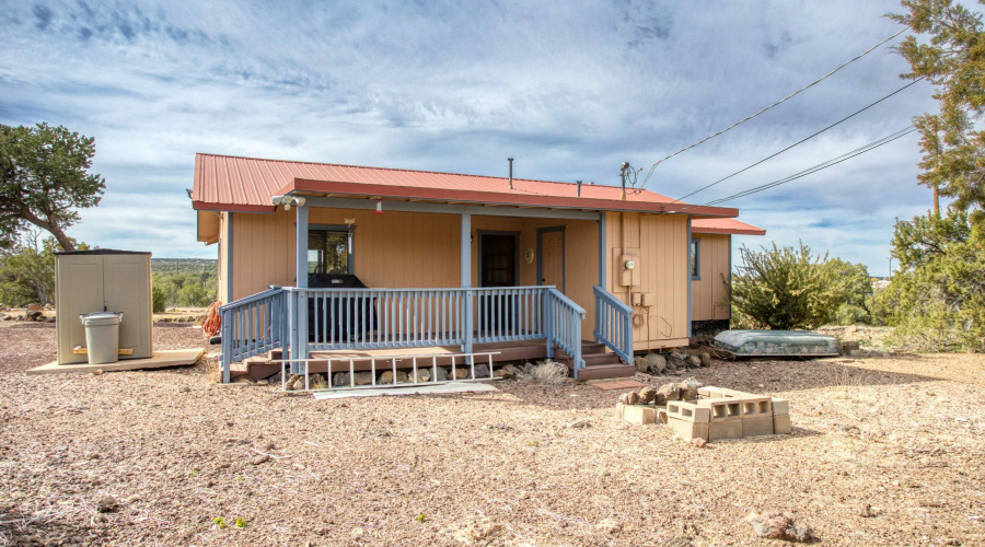 Back of House w. Covered Deck