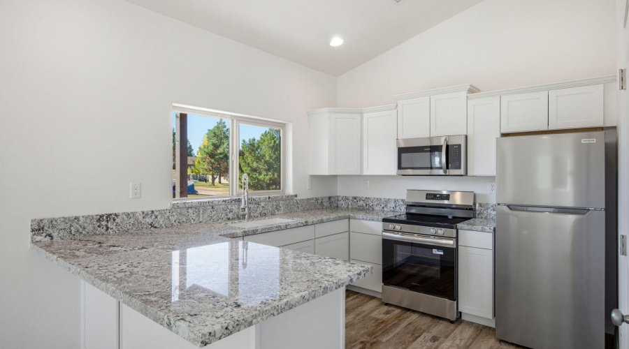 2224MeadowLn-HeberOvergaard-AZ-11