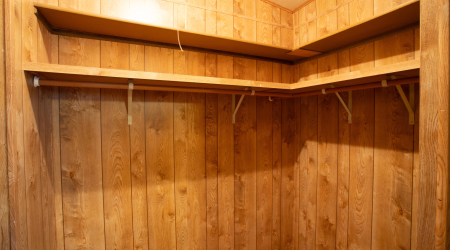 Master Bedroom Walk-in Closet Shelving 2