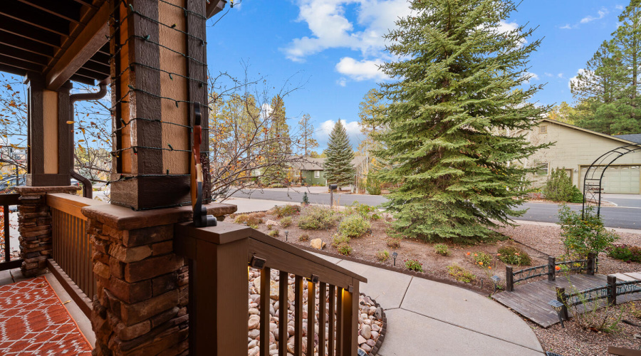 CB front walk to driveway