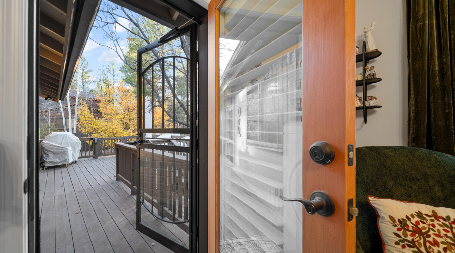 CB master BR exit to back deck