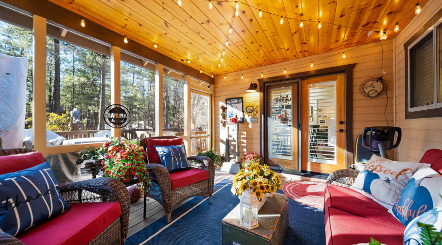 CB screened in porch 1