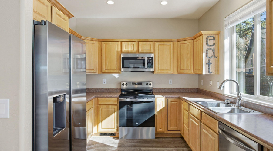 Stainless appliances