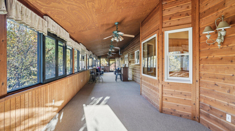 57-web-or-mls-Bonnie Brae Dr-S0811-057