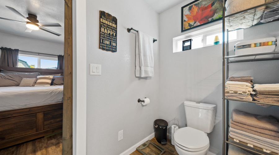 Full Bath in Primary