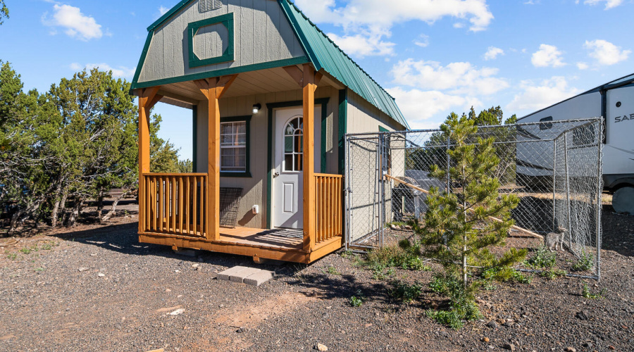 Utility Building with W&D & AC