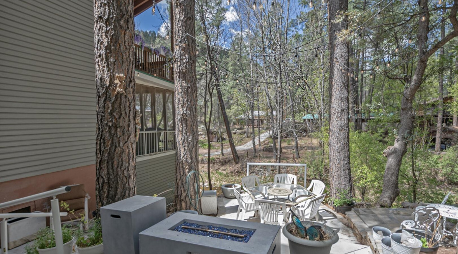 seating area with creekside view