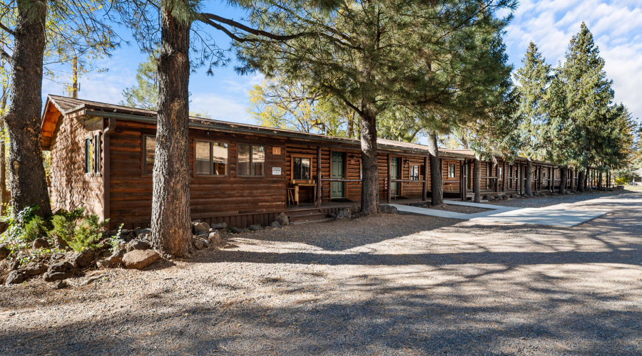 West Guest Room Building