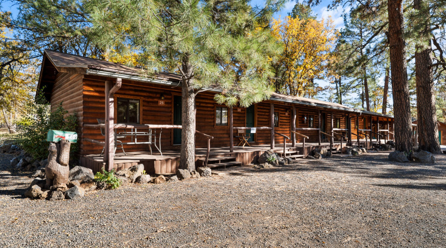 East Guest Room Building