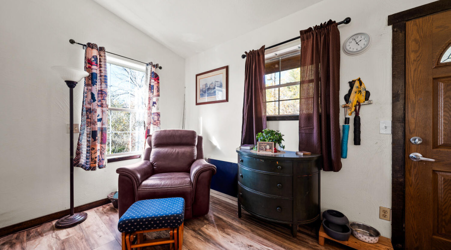 Suite Entry Door Seating