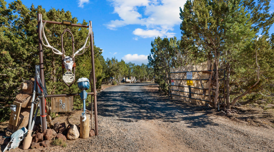 Front Gate -5 ACRES & Home in Vernon, AZ