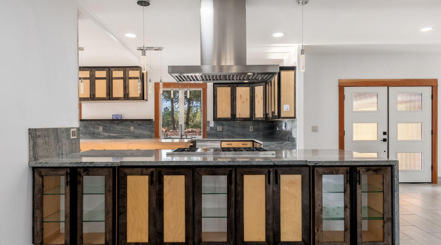 203 S Crescent Moon - 11