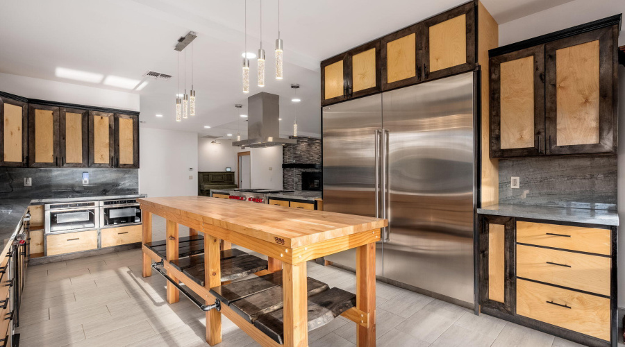 203 S Crescent Moon - 15