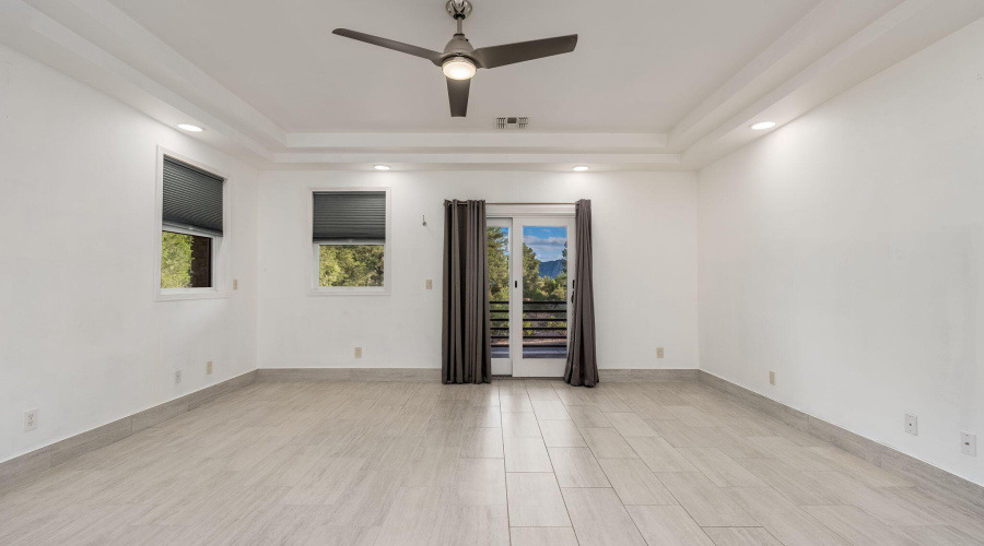 203 S Crescent Moon - 19