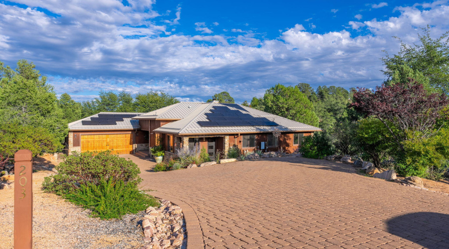 203 S Crescent Moon - 01