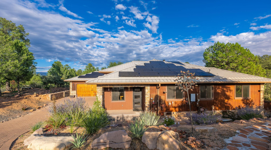 203 S Crescent Moon - 02