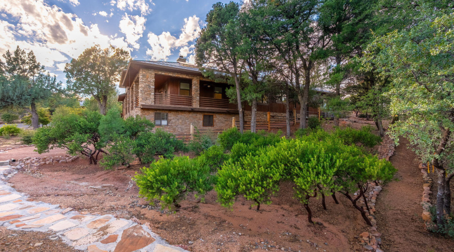 203 S Crescent Moon - 44