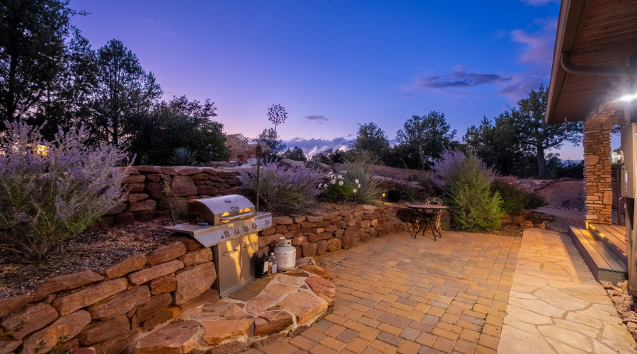 203 S Crescent Moon - 71