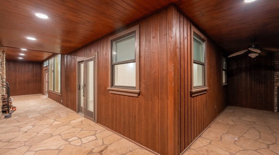 203 S Crescent Moon - 74