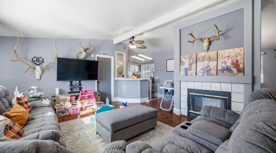 120E9thSSt-Snowflake-AZ-8