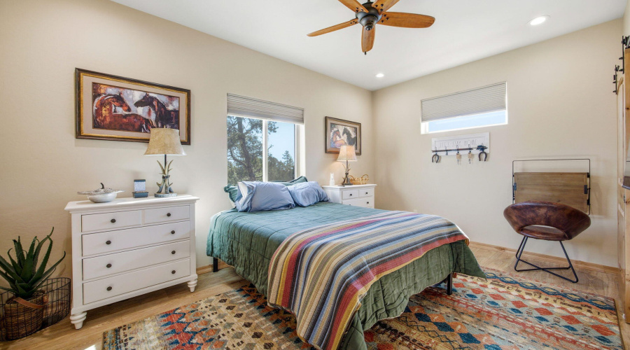 1579GreentreeCir-HeberOvergaard-AZ-17