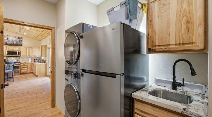 1579GreentreeCir-HeberOvergaard-AZ-21