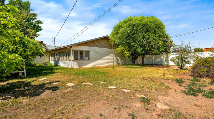 1219WFloridaSt-Holbrook-AZ-25