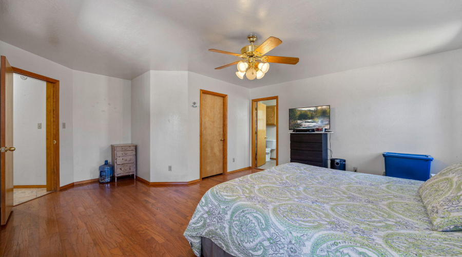 2232EagleLn-Overgaard-AZ-16