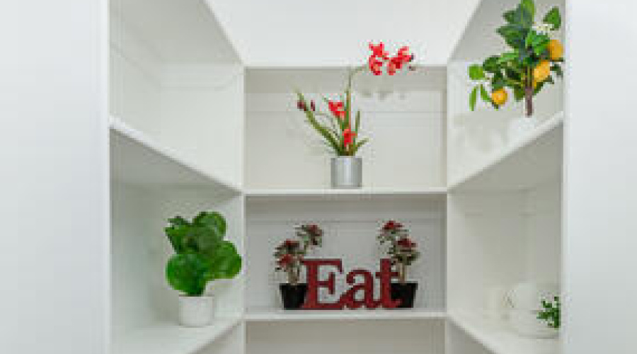 502 1100 West Street W MLS-19