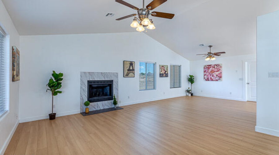 502 1100 West Street W MLS-21