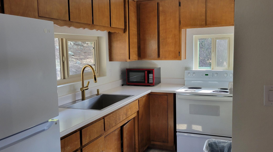 Resized_20251117_124110