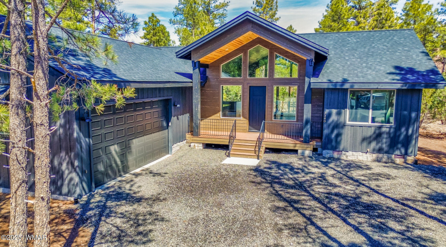 4490 W Hawthorn Road