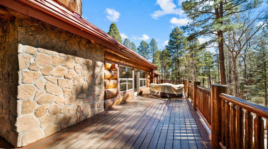 Outside Sitting Area