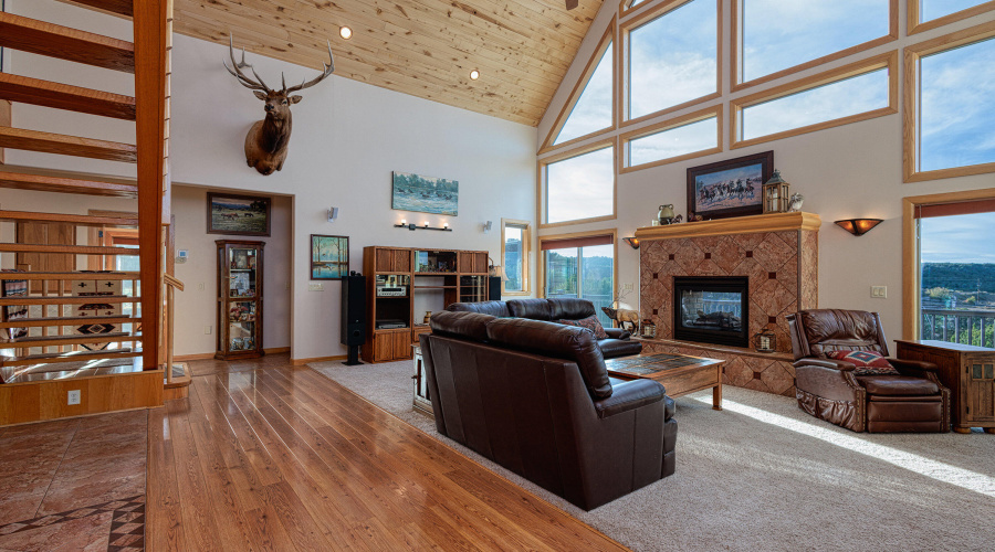 015_photo_15_2225_sr77_sl_85901_jennifer