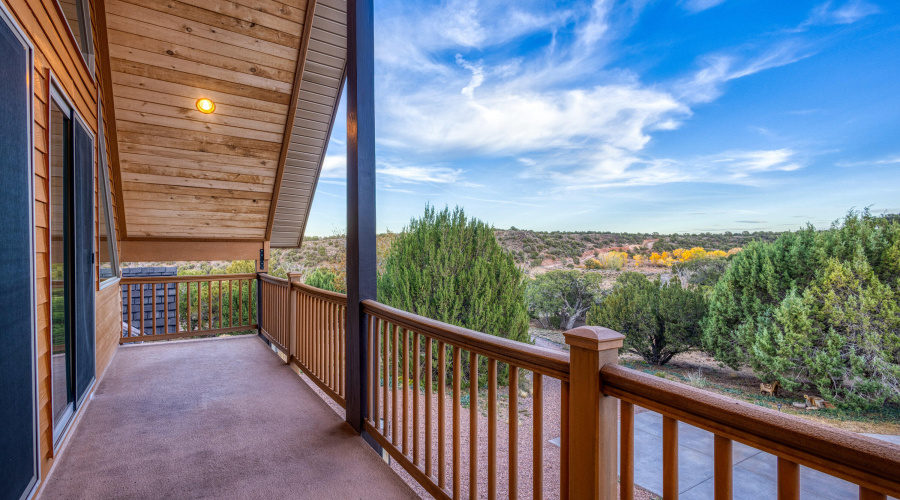 040_photo_40_2225_sr77_sl_85901_jennifer