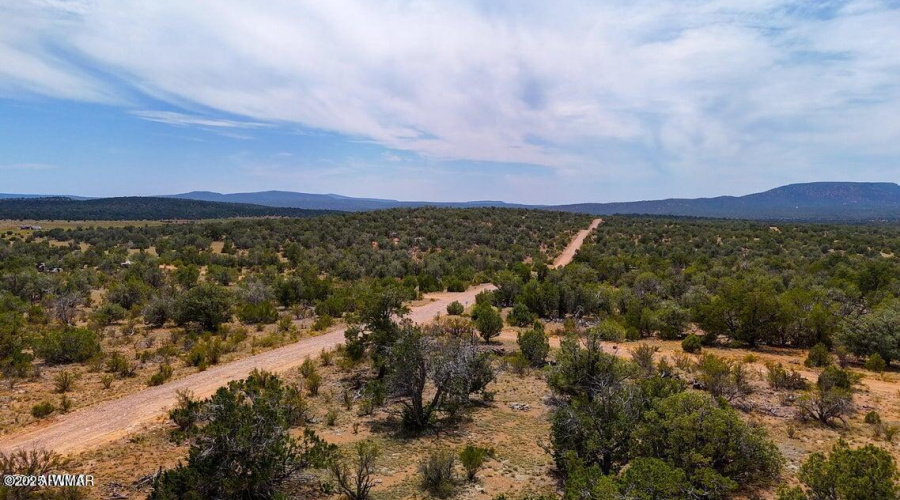 20251016024702992840000000-o