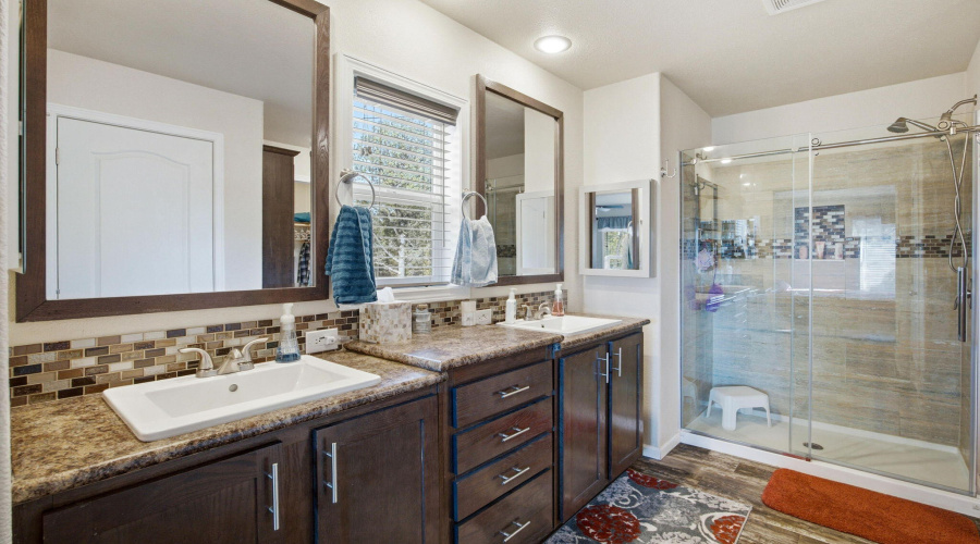 3501AZ277-HeberOvergaard-AZ-20