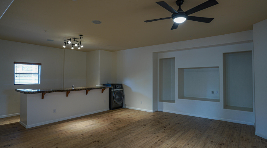 3041 W Simon Cir -82