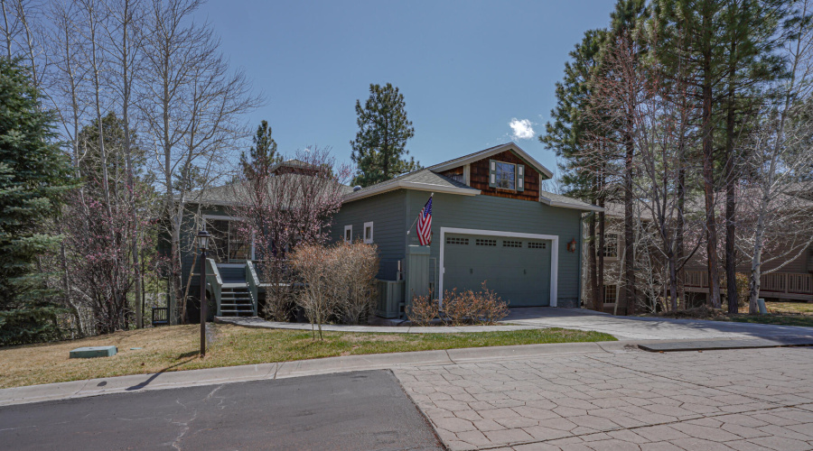 3041 W Simon Cir -04