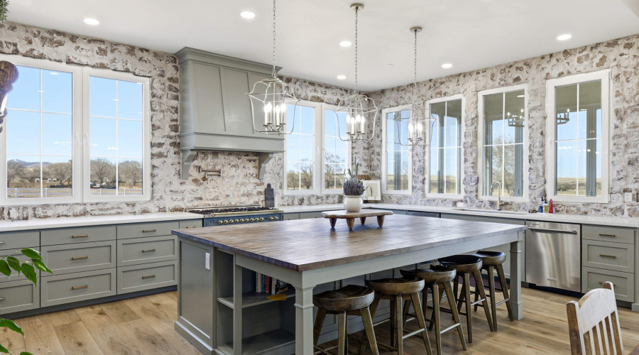 1200W4thSt-EagarAZ-11