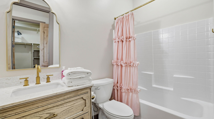 1200W4thSt-EagarAZ-54